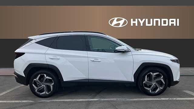 Hyundai TUCSON 1.6 TGDi Ultimate 5dr 2WD Petrol Estate White