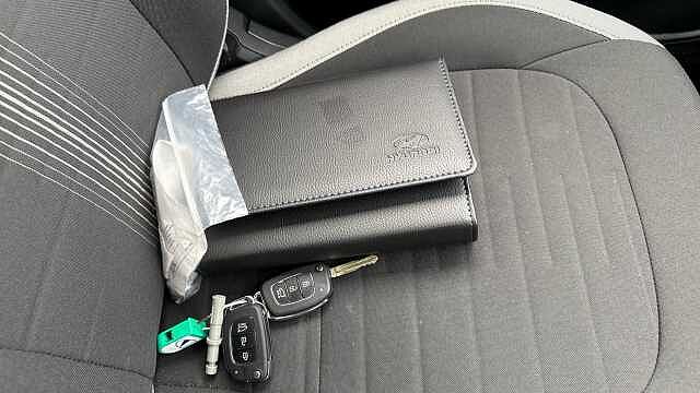 Hyundai i10 1.0 [63] Advance 5dr Auto [Nav] Petrol Hatchback