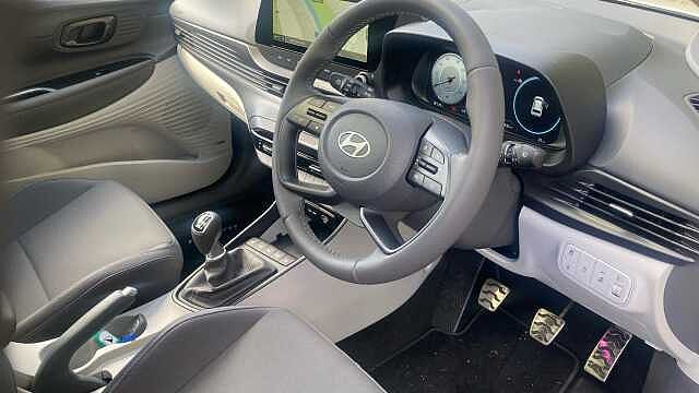 Hyundai BAYON 1.0 TGDi Ultimate 5dr Petrol Hatchback White