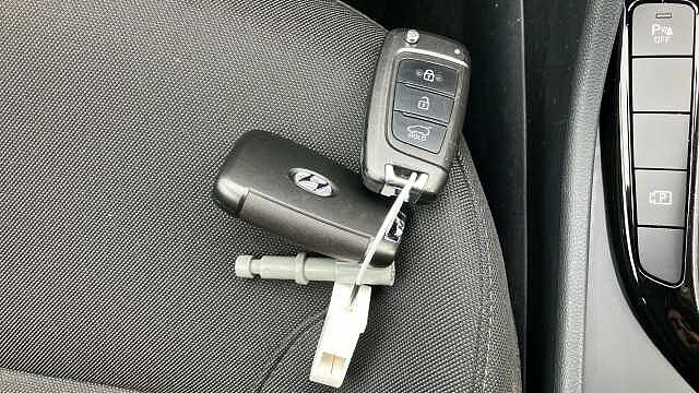 Hyundai TUCSON 1.6 TGDi 48V MHD SE Connect 5dr 2WD Petrol Estate