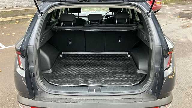 Hyundai TUCSON 1.6 TGDi 48V MHD SE Connect 5dr 2WD Petrol Estate