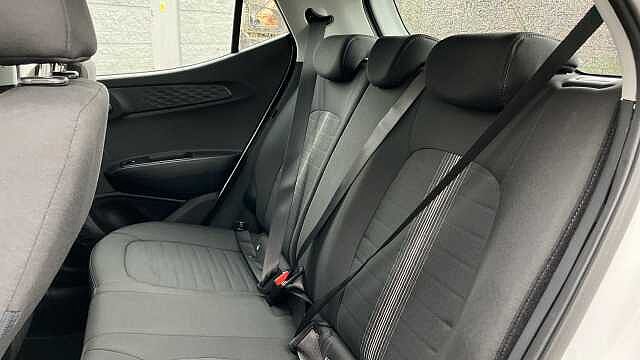 Hyundai i10 1.2 [79] Advance 5dr Auto [Nav] Petrol Hatchback