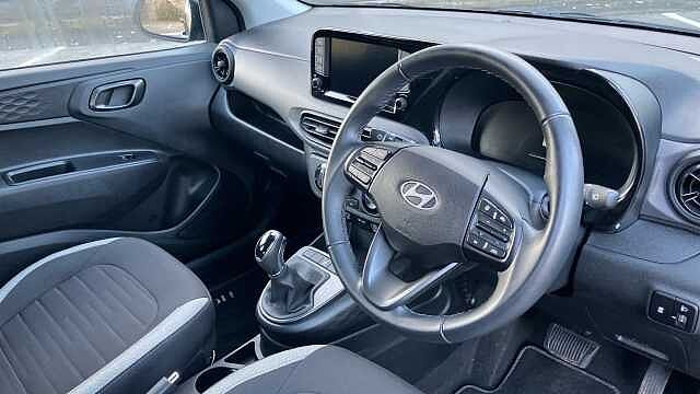 Hyundai I10 1.0 [63] Advance 5dr Auto [Nav] Petrol Hatchback Black