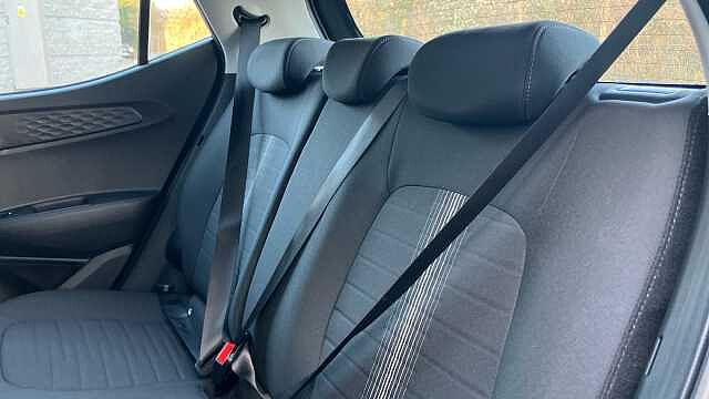 Hyundai I10 1.0 [63] Advance 5dr Auto [Nav] Petrol Hatchback Black