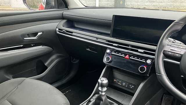 Hyundai TUCSON 1.6T Advance 5dr Petrol Estate Red