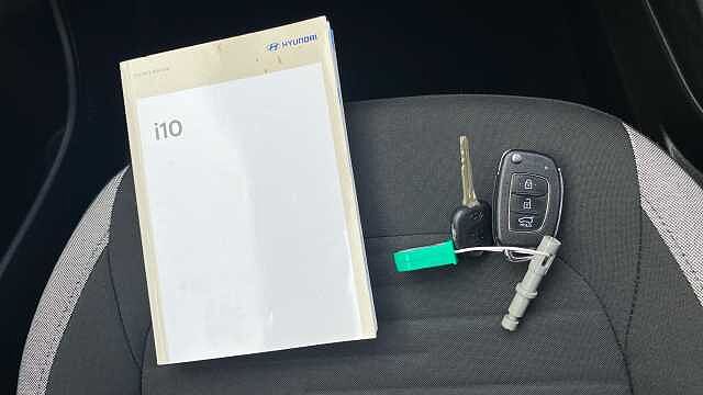 Hyundai i10 1.2 MPi SE Connect 5dr Auto Petrol Hatchback