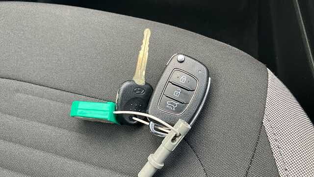 Hyundai i10 1.2 MPi SE Connect 5dr Auto Petrol Hatchback