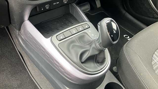 Hyundai I10 1.2 [79] Premium 5dr Auto [Nav] Petrol Hatchback Blue