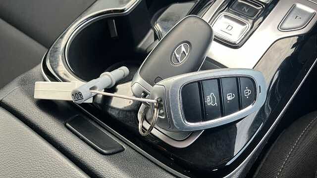 Hyundai TUCSON 1.6 TGDi Hybrid 230 Premium 5dr 2WD Auto Hybrid Estate