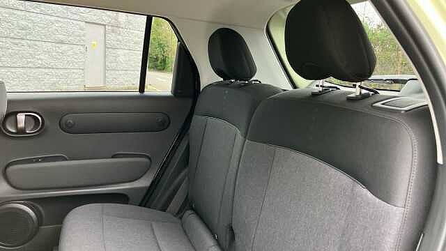 Hyundai INSTER 85kW 02 49kWh 5dr Auto Electric Hatchback Pearl - Buttercream Yellow