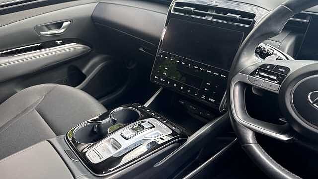 Hyundai TUCSON 1.6 TGDi Plug-in Hybrid Premium 5dr 4WD Auto Estate