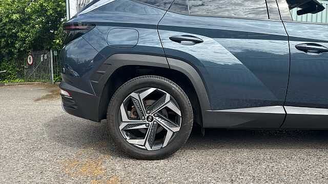 Hyundai TUCSON 1.6 TGDi Plug-in Hybrid Premium 5dr 4WD Auto Estate