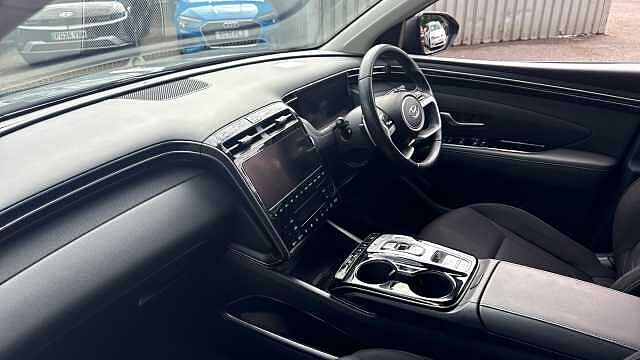 Hyundai TUCSON 1.6 TGDi Plug-in Hybrid Premium 5dr 4WD Auto Estate