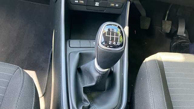 Hyundai i20 1.0T GDi 48V MHD SE Connect 5dr Petrol Hatchback