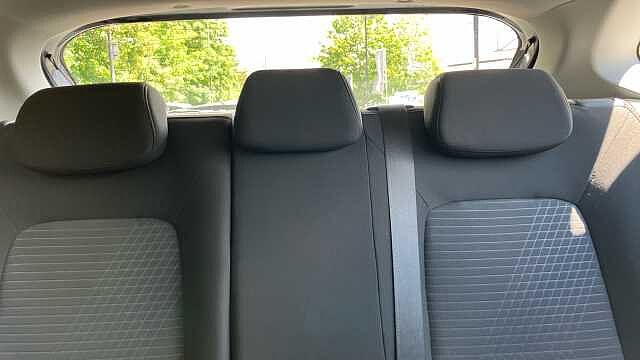 Hyundai i20 1.0T GDi 48V MHD SE Connect 5dr Petrol Hatchback