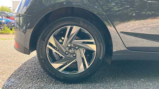 Hyundai i20 1.0T GDi 48V MHD SE Connect 5dr Petrol Hatchback