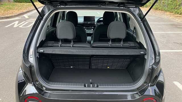 Hyundai INSTER 85kW 02 49kWh 5dr Auto Electric Hatchback