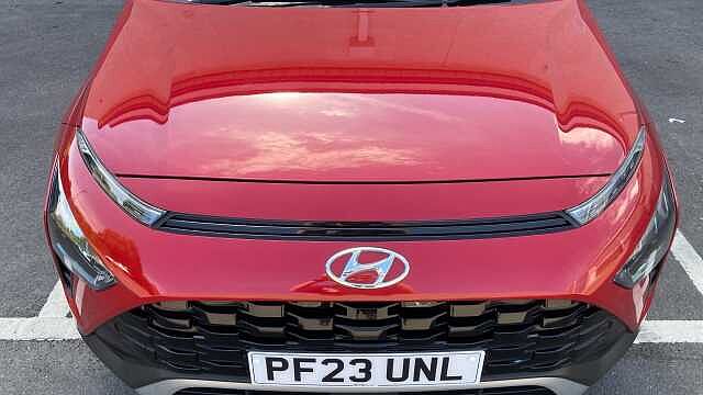 Hyundai BAYON 1.0 TGDi 48V MHEV Premium 5dr DCT Petrol Hatchback Red