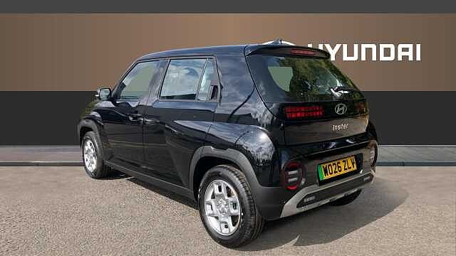 Hyundai INSTER 85kW 01 49kWh 5dr Auto Electric Hatchback Abyss Black - Pearl