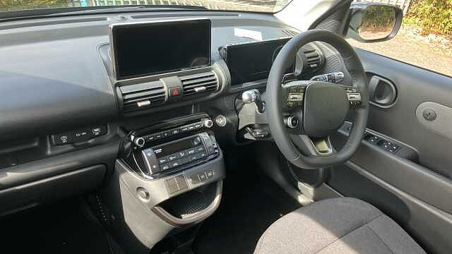 Hyundai INSTER 85kW 01 49kWh 5dr Auto Electric Hatchback Abyss Black - Pearl