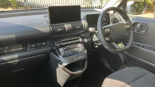 Hyundai INSTER 85kW 01 49kWh 5dr Auto Electric Hatchback