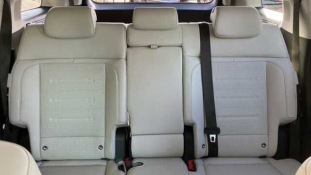Hyundai SANTA FE 1.6 TGDi Hybrid Ultimate 5dr 4WD Auto Hybrid Estate