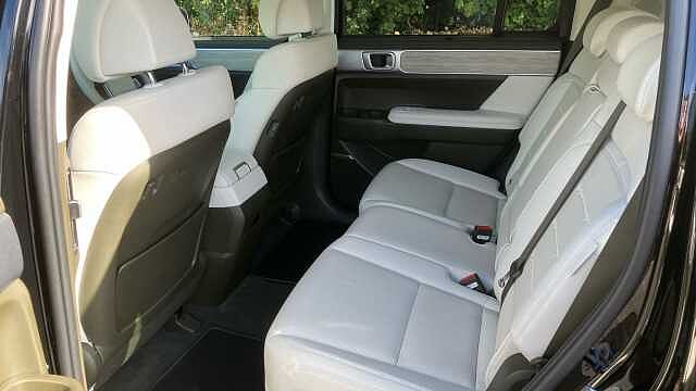 Hyundai SANTA FE 1.6 TGDi Hybrid Ultimate 5dr 4WD Auto Hybrid Estate