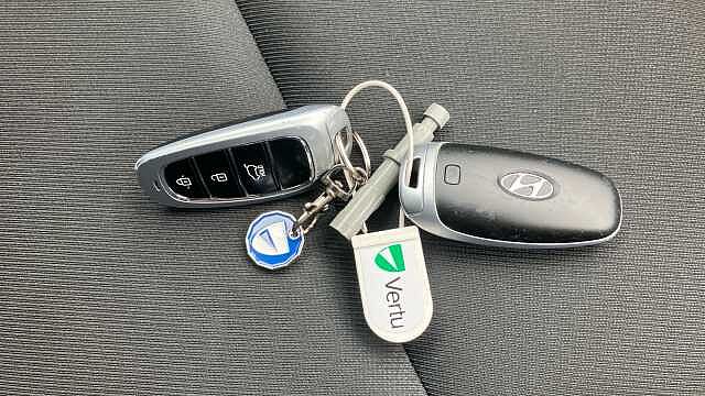 Hyundai TUCSON 1.6 TGDi Hybrid 230 Premium 5dr 2WD Auto Hybrid Estate