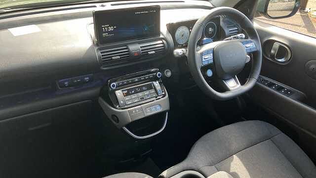 Hyundai INSTER 85kW 02 49kWh 5dr Auto Electric Hatchback Green