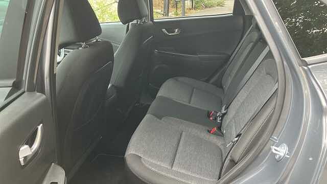 Hyundai KONA 100kW Premium 39kWh 5dr Auto Electric Hatchback