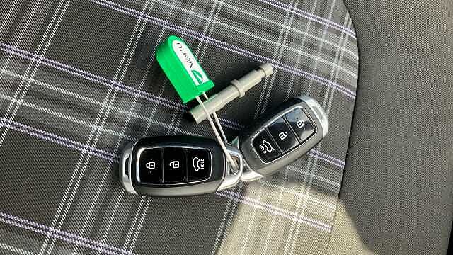 Hyundai i10 1.2 MPi Premium 5dr Petrol Hatchback
