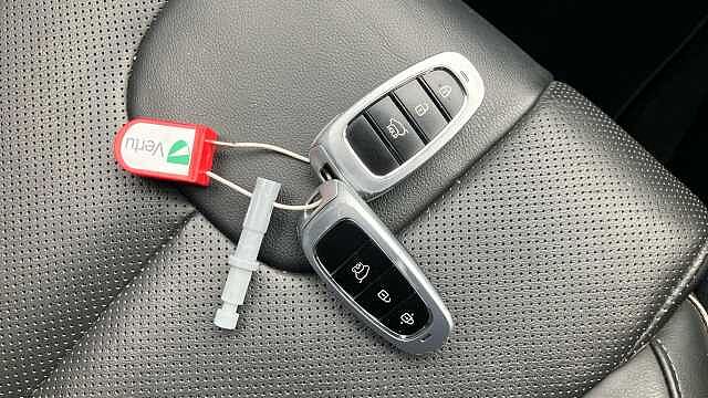 Hyundai SANTA FE 2.2 CRDi Premium 5dr 4WD Auto Diesel Estate