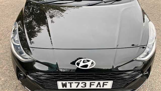 Hyundai i10 1.2 MPi Premium 5dr Auto Petrol Hatchback