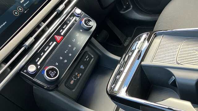 Hyundai TUCSON 1.6T 239 Hybrid Black Line 5dr Auto Hybrid Estate