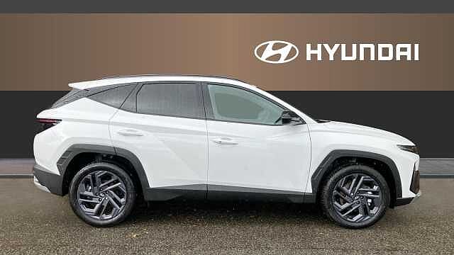 Hyundai TUCSON 1.6T 239 Hybrid Black Line 5dr Auto Hybrid Estate