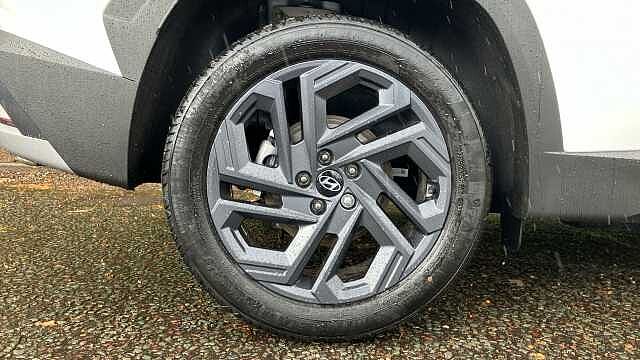Hyundai TUCSON 1.6T 239 Hybrid Black Line 5dr Auto Hybrid Estate