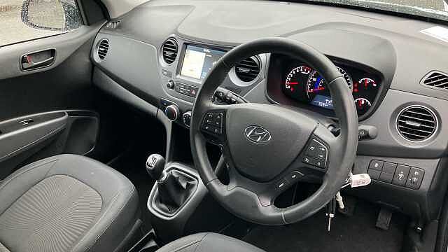 Hyundai i10 1.0 Play 5dr Petrol Hatchback