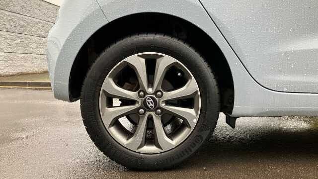 Hyundai i10 1.0 Play 5dr Petrol Hatchback